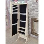 Ayna Denizi Klasik Model Krem Renk Ayaklı Boy Aynalı Takı Dolabı - Görsel 4